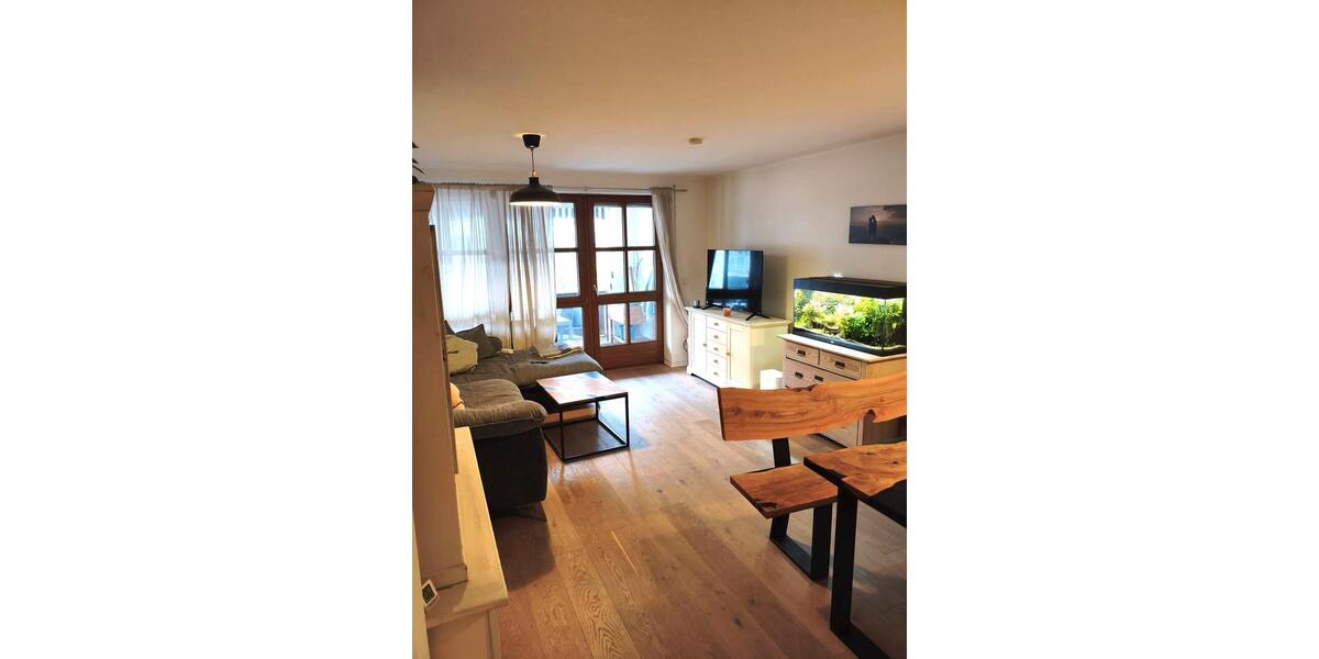 Etagenwohnung Königsbrunn - 3 Zimmer, 79 m&sup2;, 1.260&euro; | Angebot:26399579