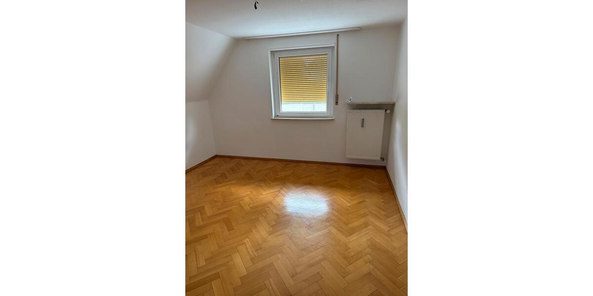 Etagenwohnung Augsburg Hochzoll - 2 Zimmer, 64 m&sup2;, 890&euro; | Angebot:26678780