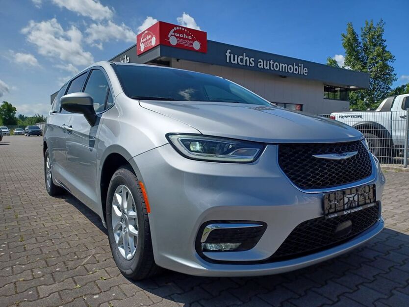 Chrysler Pacifica 31.229 km 41.990 € Augsburg 86165