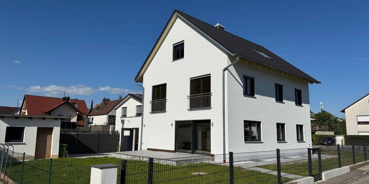 Einfamilienhaus Augsburg Haunstetten - 5 Zimmer, 206 m&sup2;, 2.300&euro; | Angebot:26874974