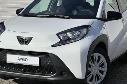 Toyota Aygo (X) 2.500 km 15.850 &euro; Moorenweis 82272
