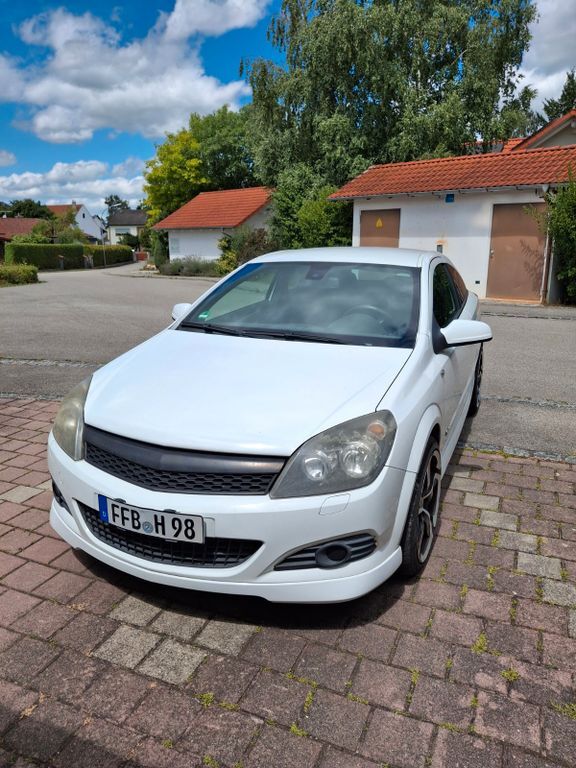 Opel Astra 209.000 km 3.249 € Mammendorf 82291