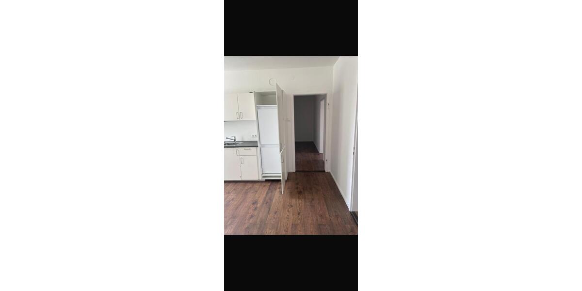 Etagenwohnung Augsburg Oberhausen - 2 Zimmer, 64 m&sup2;, 1.300&euro; | Angebot:26701516