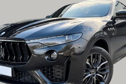 Maserati Levante 77.500 km 59.900 &euro; Königsbrunn 86343