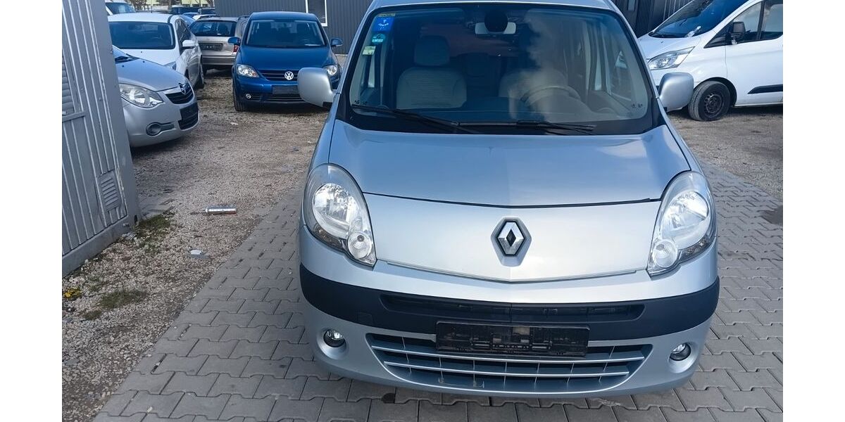 Renault Kangoo 117.000 km 4.490 &euro; Augsburg 86167