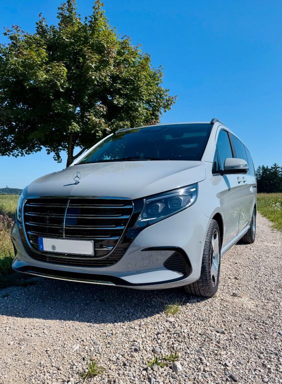 Mercedes-Benz V 300 9.500 km 85.999 € Augsburg 86152