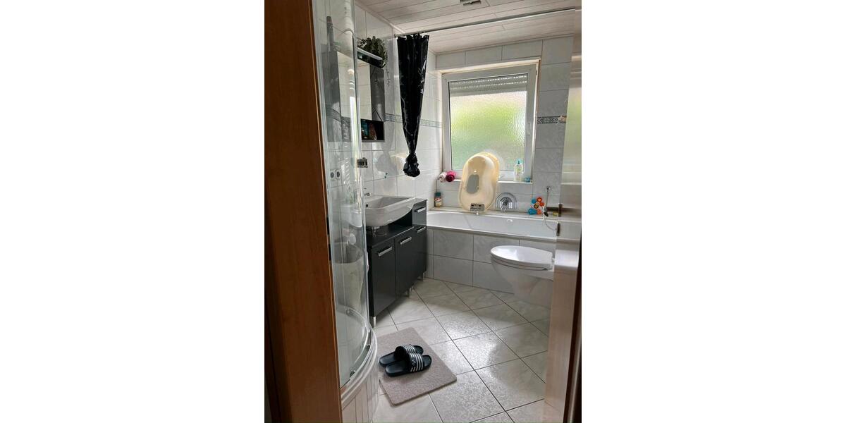 Erdgeschoßwohnung Neusäß - 3 Zimmer, 73 m&sup2;, 299.000&euro; | Angebot:23122393