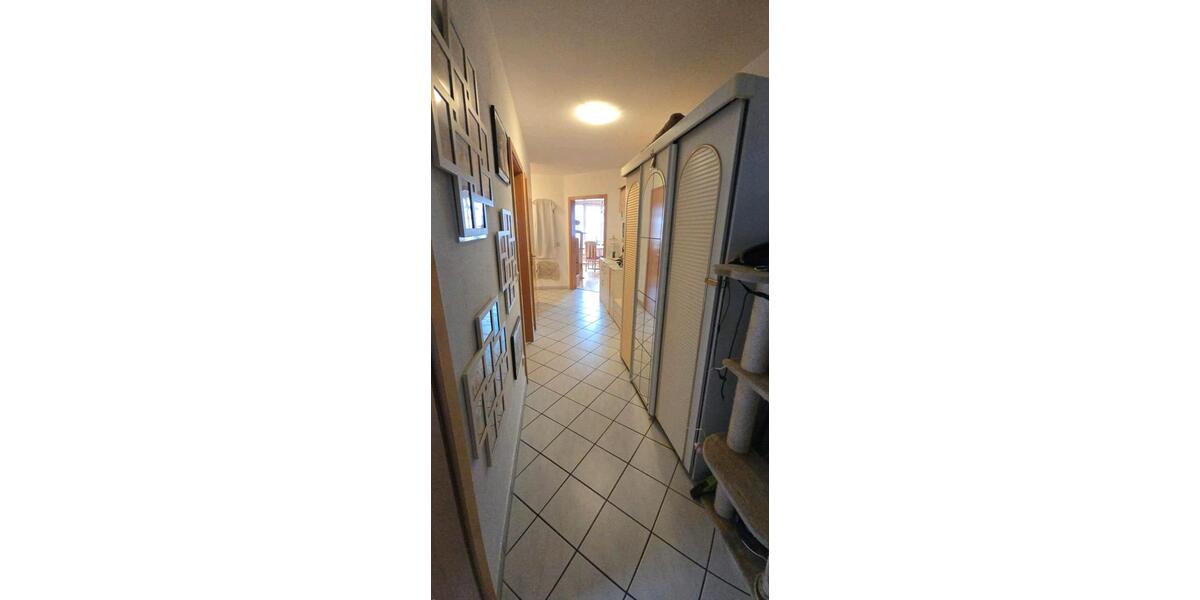 Etagenwohnung Dasing - 3 Zimmer, 72 m&sup2;, 265.000&euro; | Angebot:25993320