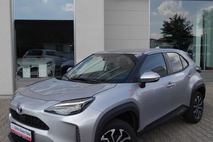 Toyota Yaris Cross 5 km 28.950 € Königsbrunn / Augsburg 86343