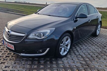 Opel Insignia 320.000 km 3.900 &euro; GELTENDORF 82269