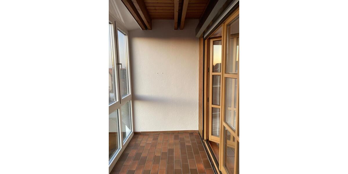 Dachgeschoßwohnung Großaitingen - 4 Zimmer, 98 m&sup2;, 1.376&euro; | Angebot:26365013