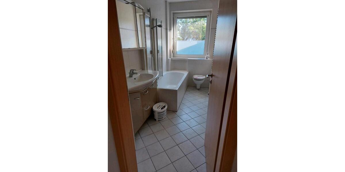 Etagenwohnung Königsbrunn - 3 Zimmer, 79 m&sup2;, 315.000&euro; | Angebot:27091397