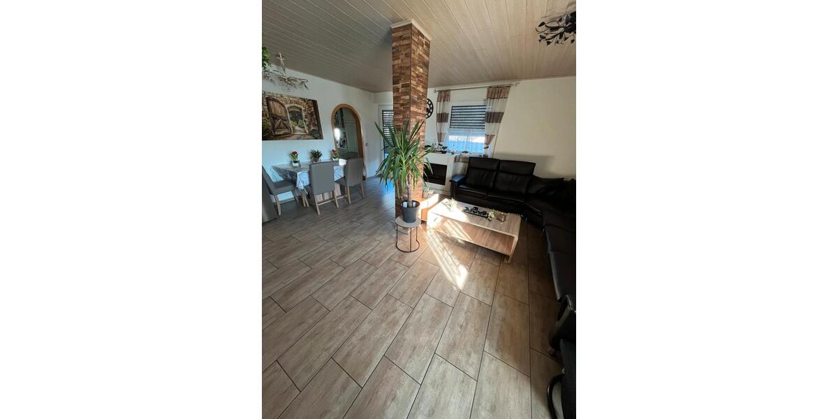 Etagenwohnung Untermeitingen - 3 Zimmer, 80 m&sup2;, 425.000&euro; | Angebot:19613041