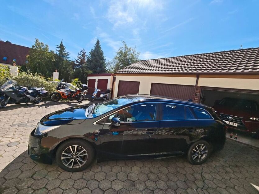 Avensis