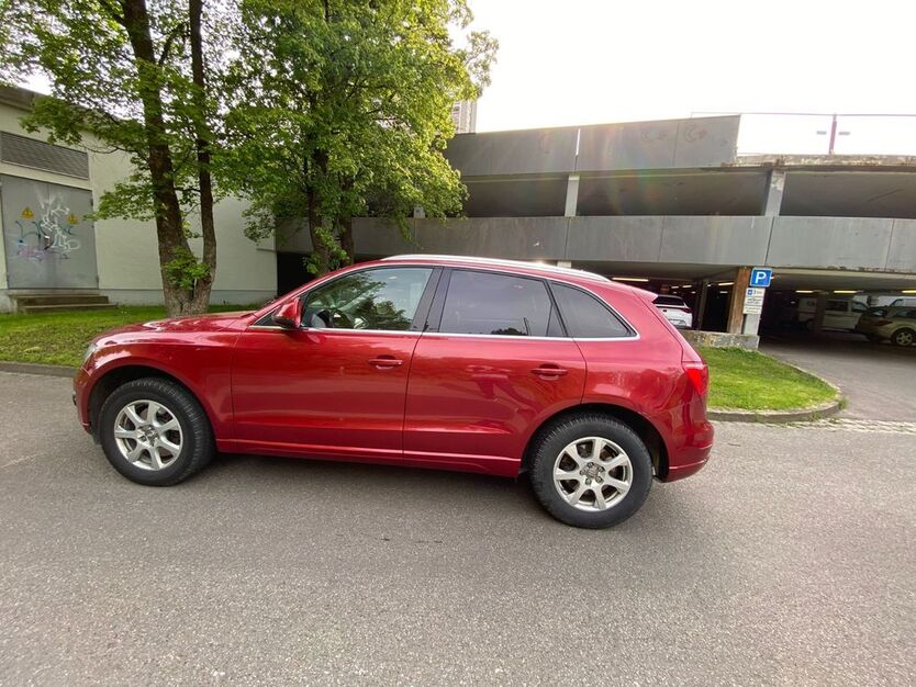 Audi Q5 245.000 km 7.200 € Augsburg 86161
