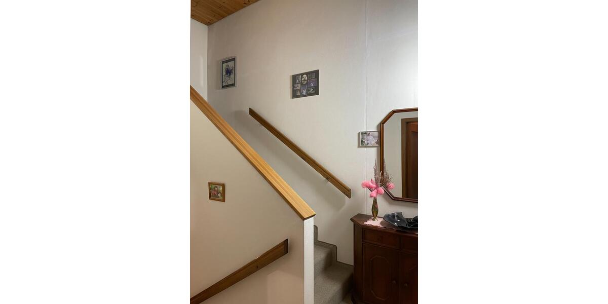 Reihenhaus Stadtbergen - 5 Zimmer, 138 m&sup2;, 699.000&euro; | Angebot:25832010