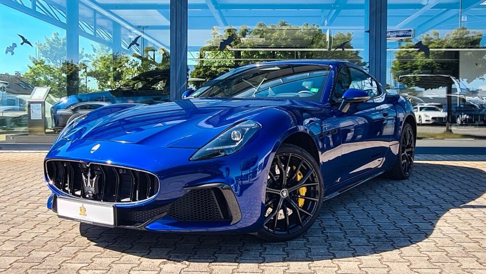 Maserati Granturismo 22.000 km 149.900 € Königsbrunn 86343