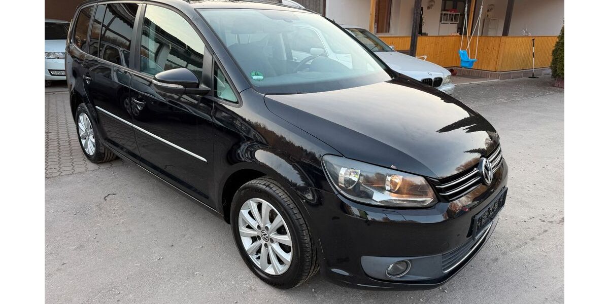 VW Touran 233.000 km 4.300 &euro; GELTENDORF 82269