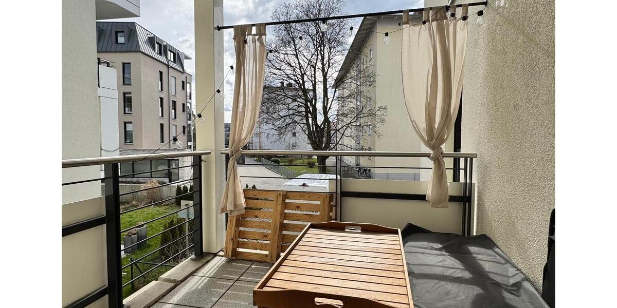 Etagenwohnung Augsburg Antonsviertel - 16 Zimmer, 82 m&sup2;, 766&euro; | Angebot:26269111
