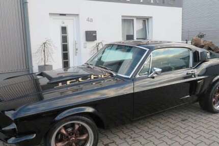 Ford Mustang 41.762 km 89.999 &euro; Binswangen 86637