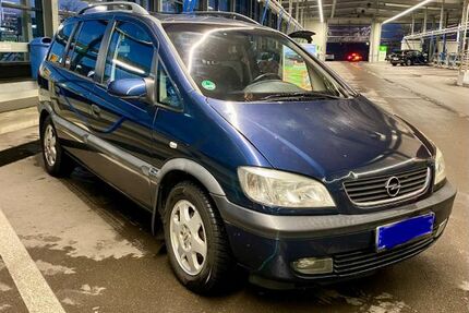 Opel Zafira 131.450 km 2.500 &euro; Augsburg 86157