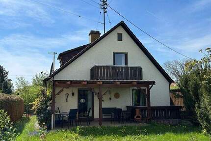 Freistehendes Einfamilienhaus in familienfreundlicher Lage 6 zimmer