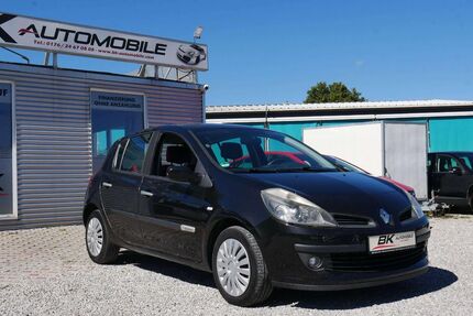Renault Clio 228.300 km 1.990 &euro; Königsbrunn 86343