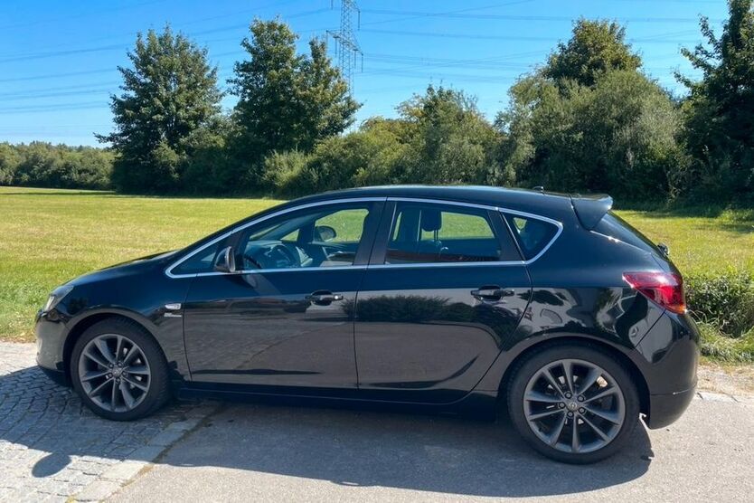Opel Astra 142.000 km 5.499 € Meitingen 86405