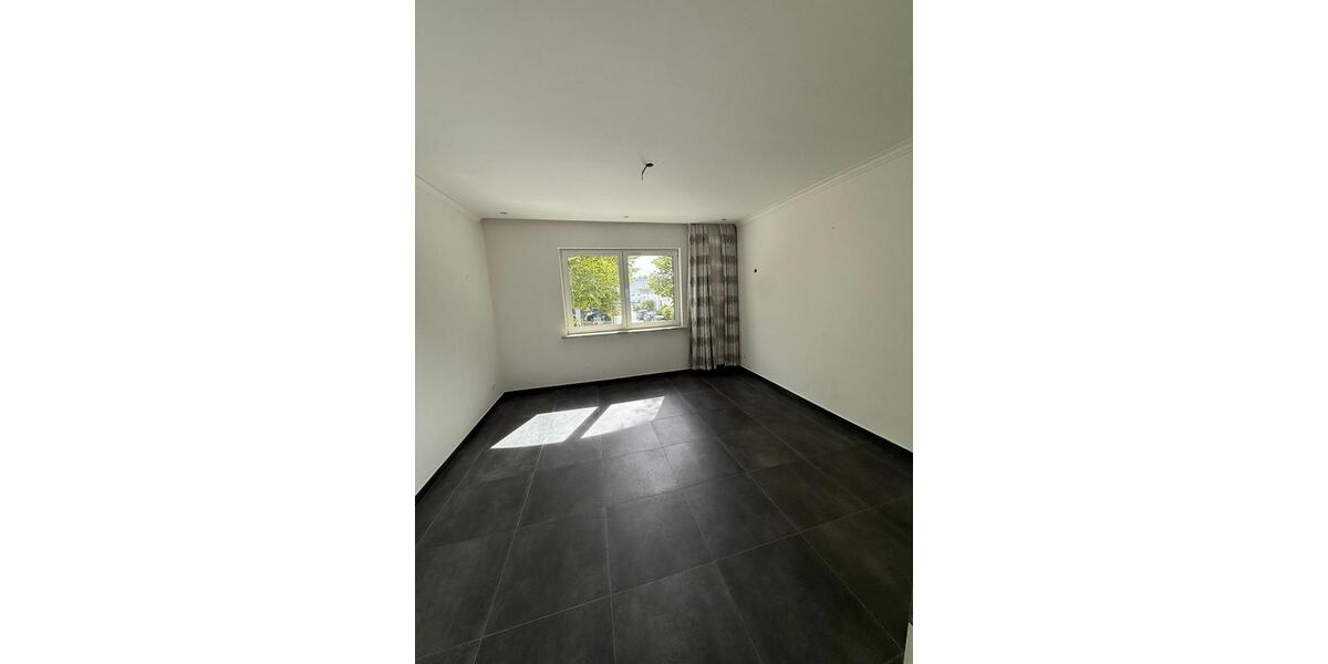 Etagenwohnung Augsburg Bärenkeller - 4 Zimmer, 96 m&sup2;, 1.800&euro; | Angebot:24840835