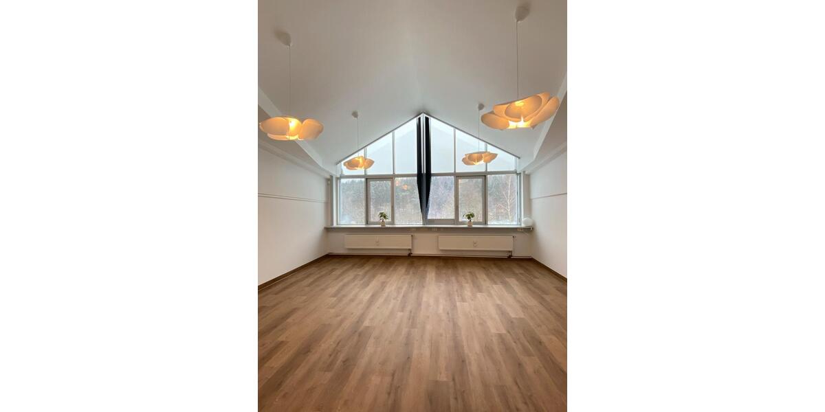 Gewerbeobjekt Adelsried - 350&euro; | Angebot:22939802