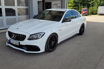 Mercedes-Benz C 63 AMG 74.000 km 45.999 € Adelzhausen 86559