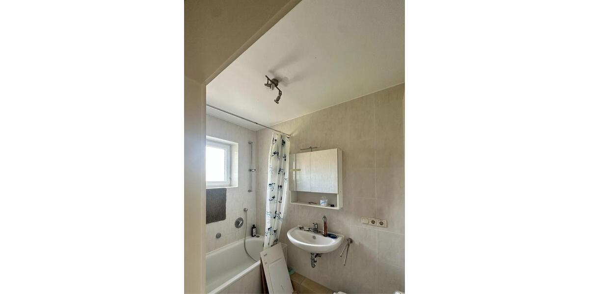 Etagenwohnung Langweid am Lech - 3 Zimmer, 85 m&sup2;, 1.200&euro; | Angebot:26444263