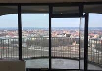 Kapitalanlage mit Aussicht – Apartment im 27. Stock des Hotelturm