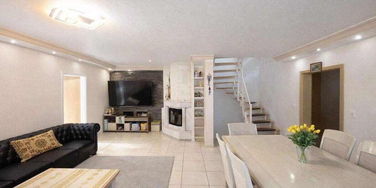 Doppelhaushälfte Augsburg Lechhausen - 7 Zimmer, 182 m&sup2;, 930.000&euro; | Angebot:25804002