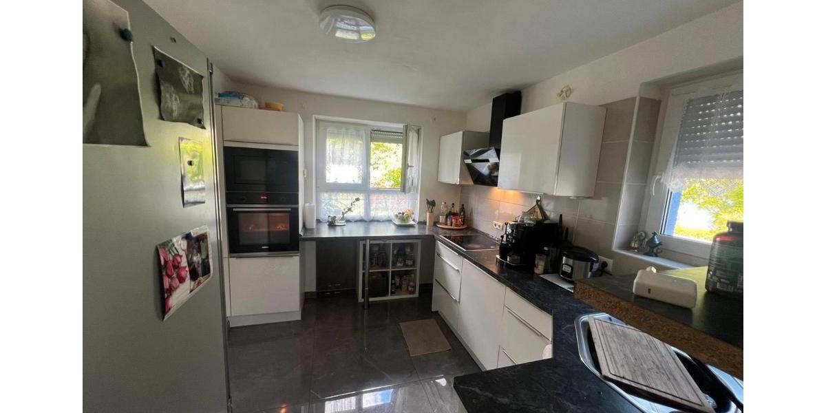 Charmantes Reiheneckhaus mit Wintergarten 4 zimmer