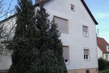 Haus Augsburg Lechhausen - 6 Zimmer, 220 m&sup2;, 1.080.000&euro; | Angebot:24827730