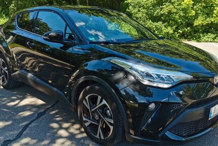 Toyota C-HR 75.000 km 22.500 &euro; Augsburg 86179