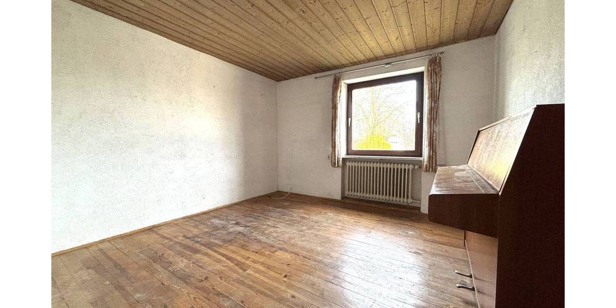 Einfamilienhaus Dinkelscherben - 8 Zimmer, 174 m&sup2;, 348.000&euro; | Angebot:26246184