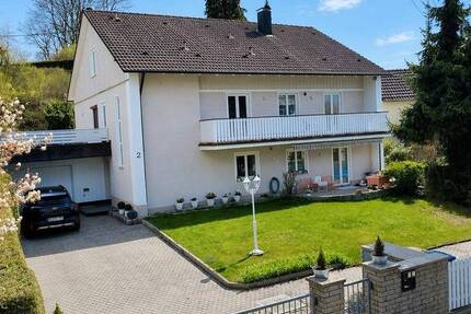 Haus Aindling - 7 Zimmer, 251 m&sup2;, 878.000&euro; | Angebot:26320485