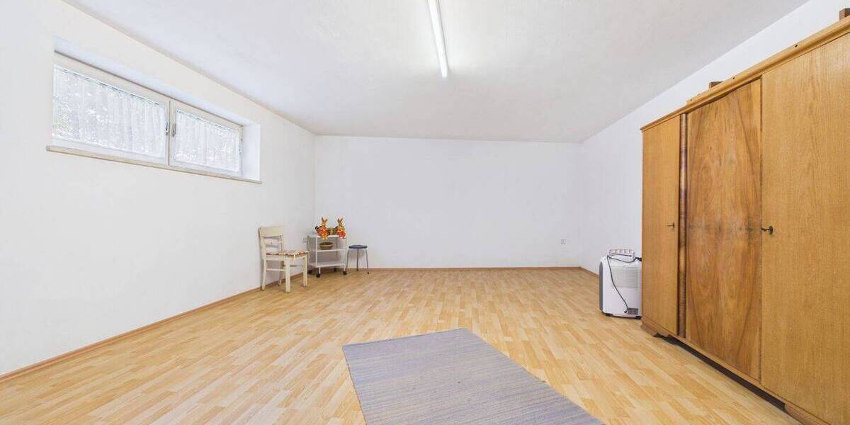Einfamilienhaus Neusäß Westheim b.Augsburg - 8 Zimmer, 292 m&sup2;, 960.000&euro; | Angebot:26851398