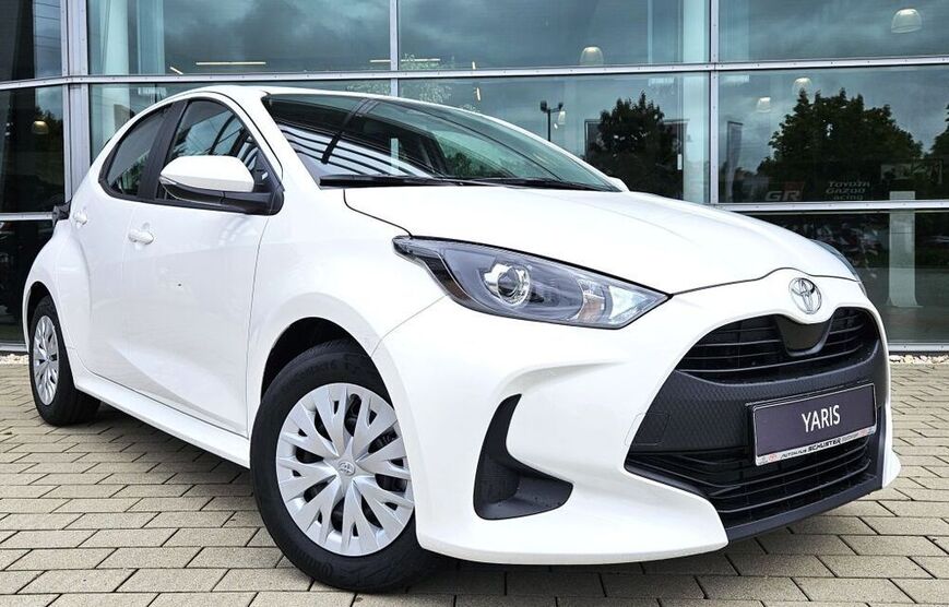 Yaris