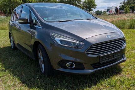 Ford S-Max 134.236 km 16.650 &euro; Egenhofen 82281