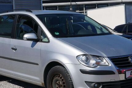 VW Touran 270.000 km 590 &euro; Königsbrunn 86343