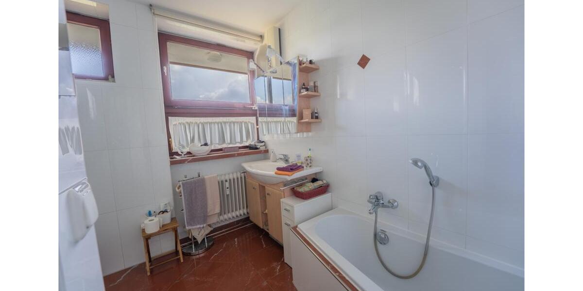 Etagenwohnung Augsburg Bergheim - 3 Zimmer, 85 m&sup2;, 359.000&euro; | Angebot:27155213