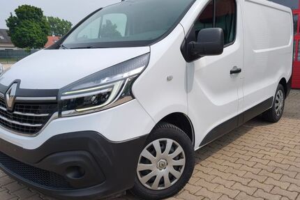 Renault Trafic 94.000 km 14.950 € Königsbrunn 86343