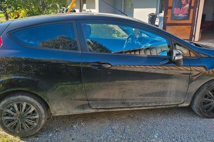 Ford Fiesta 229.569 km 2.499 € Eurasburg 86495