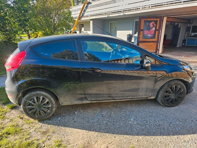 Ford Fiesta 229.569 km 2.499 € Eurasburg 86495