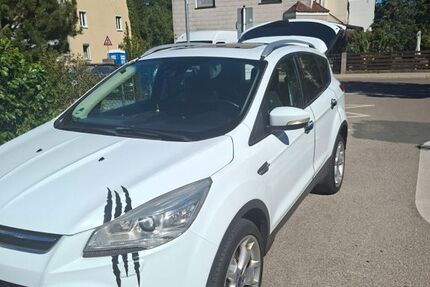 Ford Kuga 157.000 km 7.300 &euro; Gersthofen 86368
