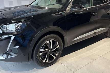 Peugeot 2008 23.923 km 17.075 € Augsburg 86179