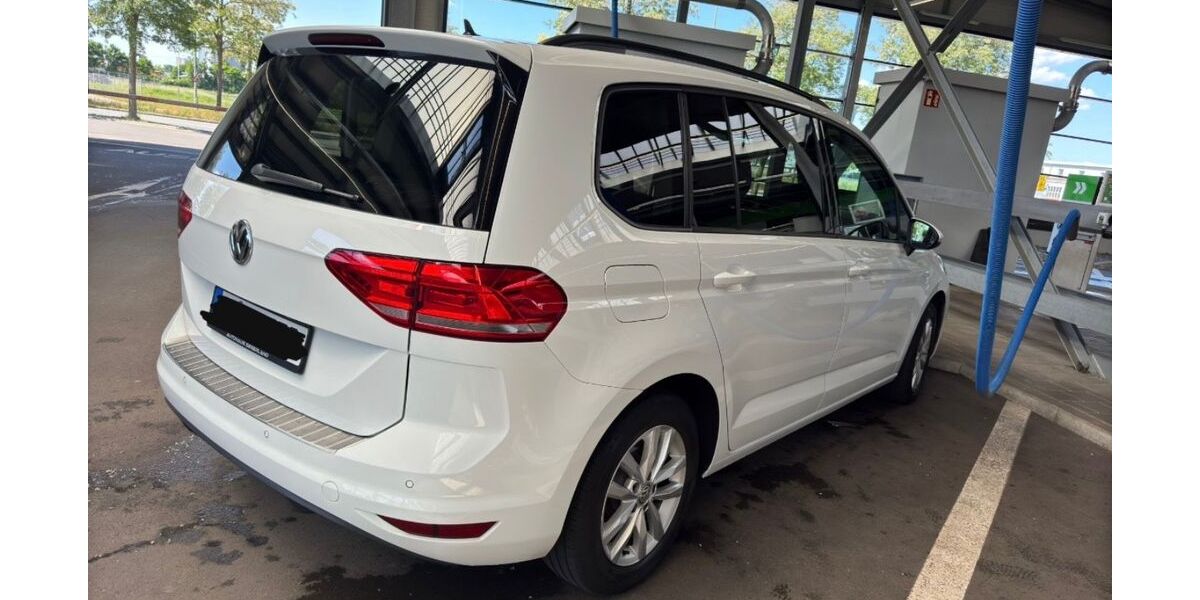 VW Touran 215.000 km 12.900 &euro; Augsburg 86163